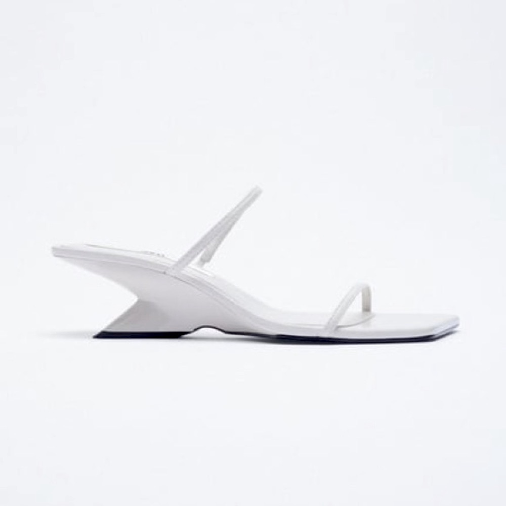 ZARA THIN STRAP MINI WEDGE SANDALS